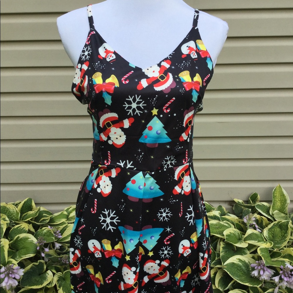 NWT V-Neck Spaghetti Strap Christmas Santa Dress